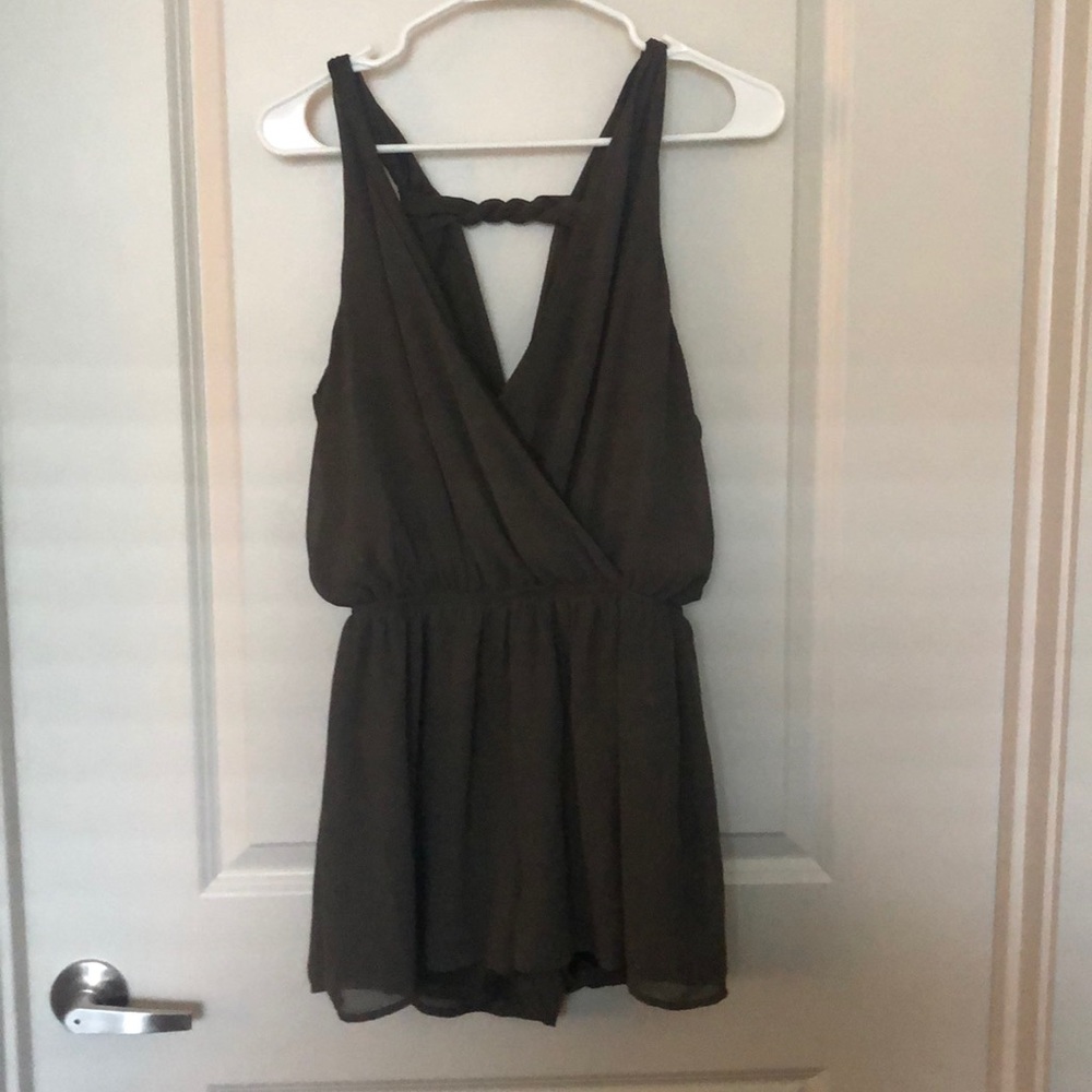 Cute green romper, only worn once